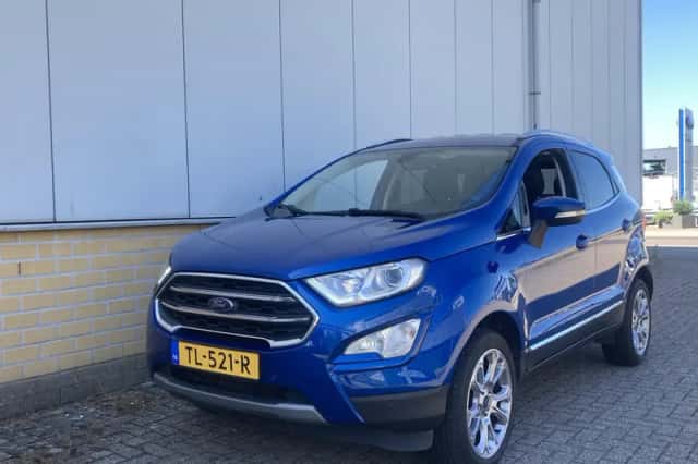 Ford EcoSport (2018) thumbnail 2