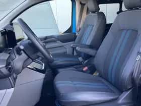 Ford Tourneo Custom (2025) thumbnail 11