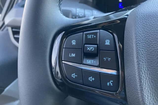 Ford Tourneo Custom (2025) thumbnail 32