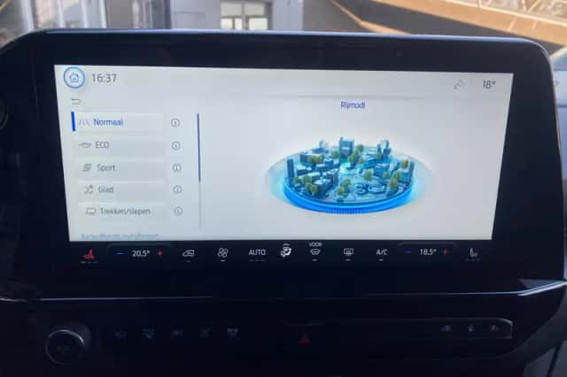 Ford Tourneo Custom (2025) thumbnail 36