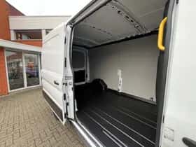 Ford Transit (2024) thumbnail 12