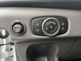Ford Transit (2024) thumbnail 16