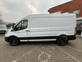 Ford Transit (2024) thumbnail 4
