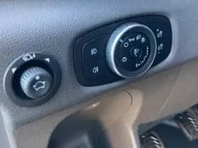 Ford Transit (2024) thumbnail 15
