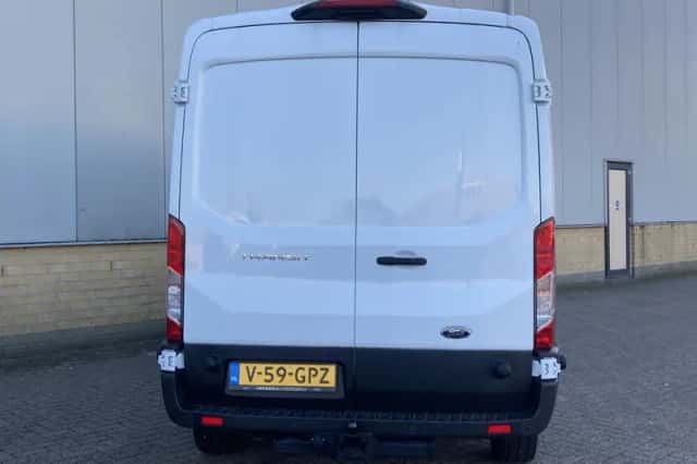 Ford Transit (2024) thumbnail 9