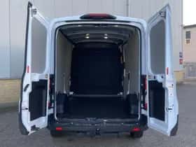 Ford Transit (2024) thumbnail 10