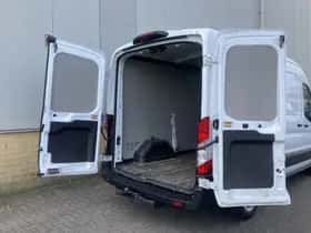 Ford Transit (2024) thumbnail 8