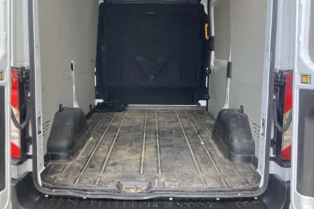 Ford Transit (2024) thumbnail 10
