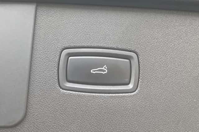 Porsche Cayenne (2023) thumbnail 14