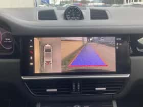 Porsche Cayenne (2023) thumbnail 25