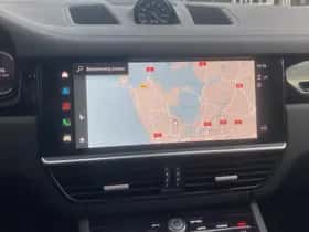 Porsche Cayenne (2023) thumbnail 26