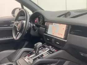 Porsche Cayenne (2023) thumbnail 34