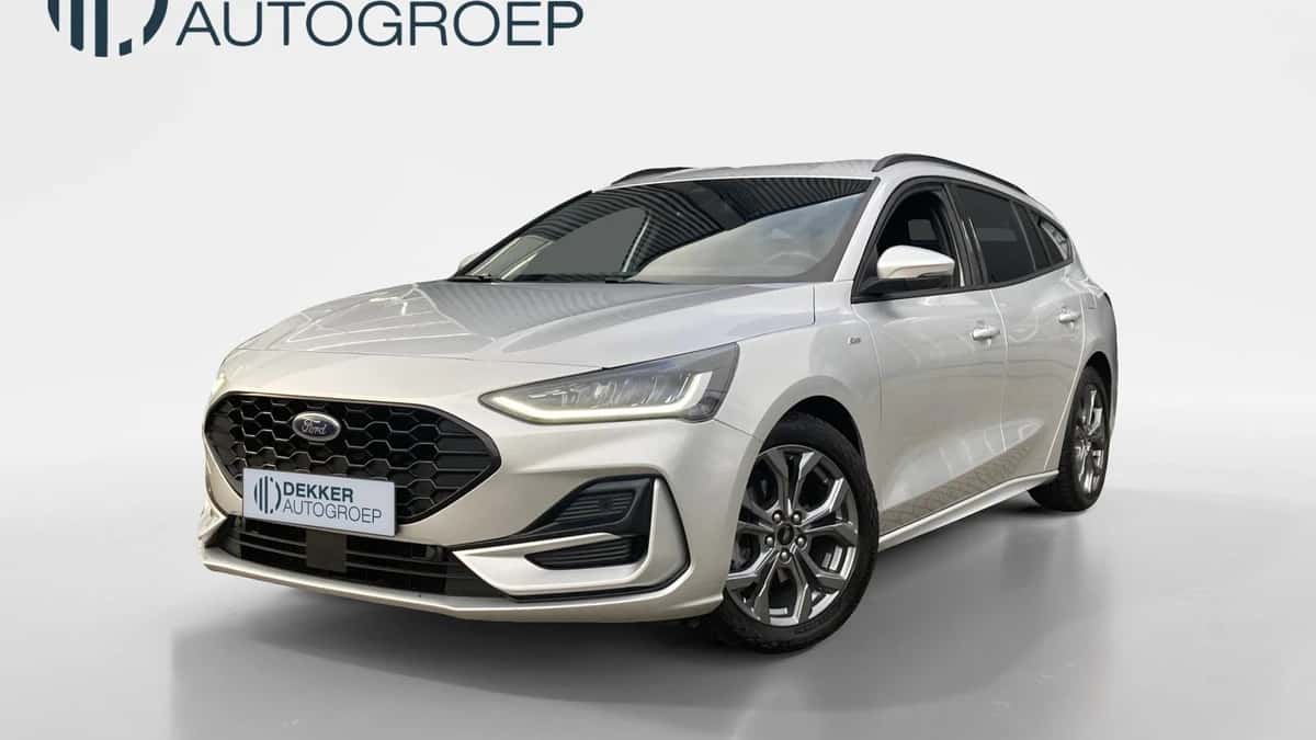 Ford Focus (2023) — foto 1