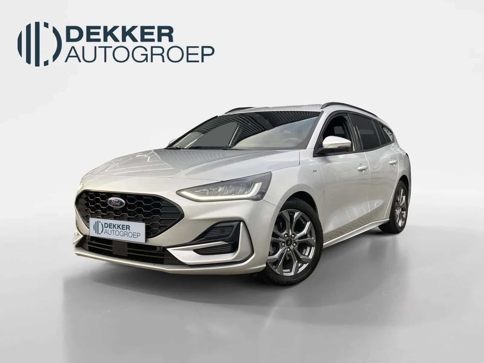 Ford Focus (2023) — foto 1
