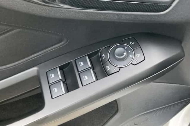 Ford Focus (2023) thumbnail 20