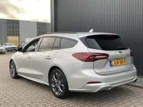 Ford Focus (2023) thumbnail 6