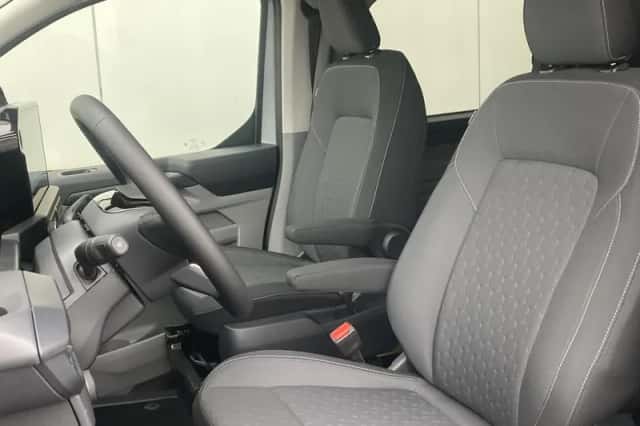 Ford Transit Custom (2026) thumbnail 3