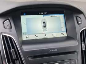 Ford Focus (2018) thumbnail 18