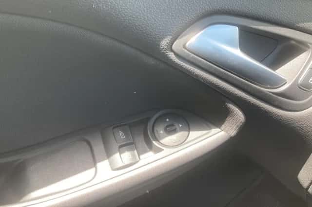 Ford Focus (2018) thumbnail 19
