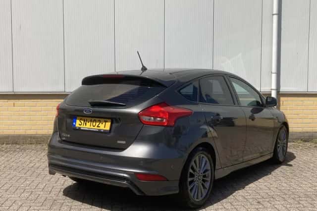 Ford Focus (2018) thumbnail 9