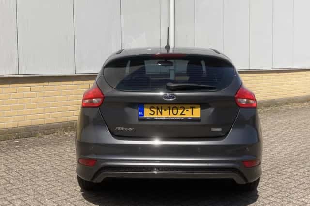 Ford Focus (2018) thumbnail 10
