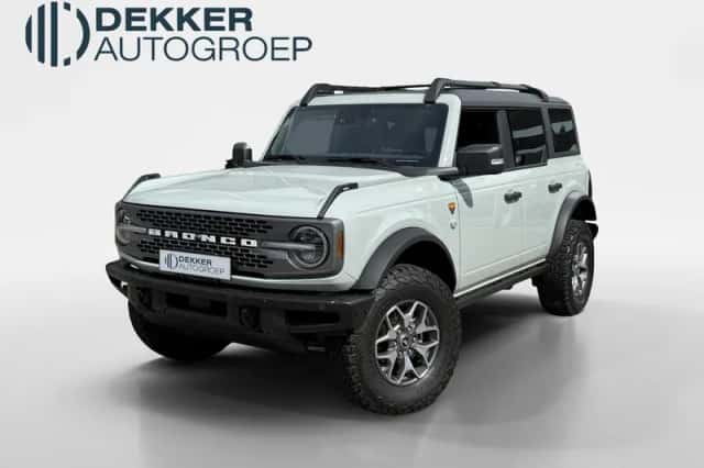 Ford Bronco (2022) thumbnail 1