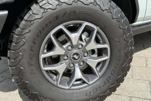 Ford Bronco (2022) thumbnail 11