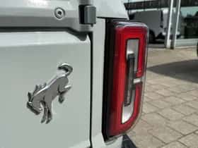 Ford Bronco (2022) thumbnail 14