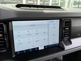 Ford Bronco (2022) thumbnail 42