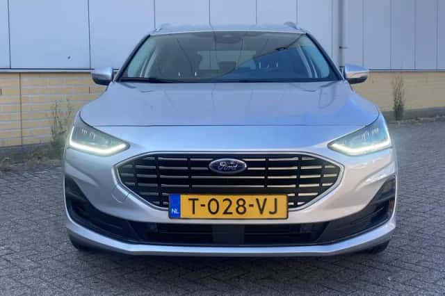 Ford Focus (2023) thumbnail 6