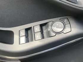 Ford Fiesta (2023) thumbnail 17