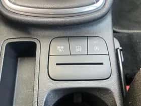 Ford Fiesta (2023) thumbnail 18