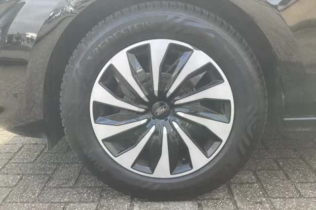Ford Fiesta (2023) thumbnail 9