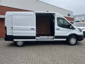 Ford E-Transit (2022) thumbnail 11