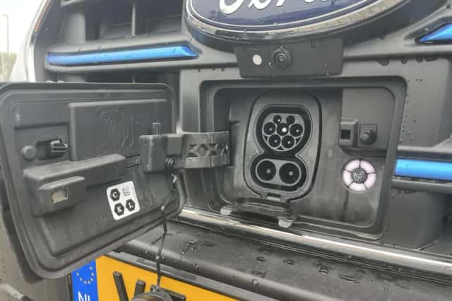 Ford E-Transit (2022) thumbnail 17