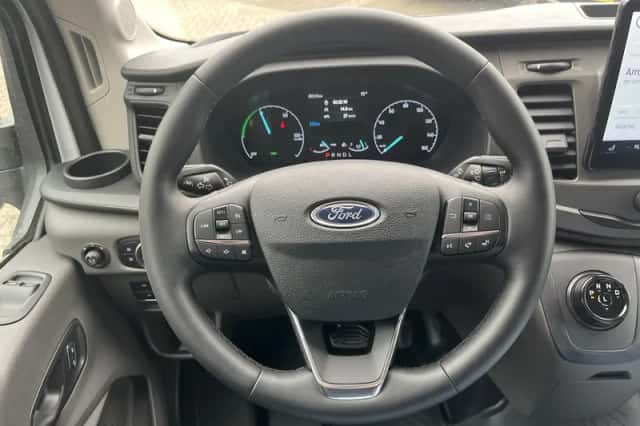 Ford E-Transit (2022) thumbnail 21