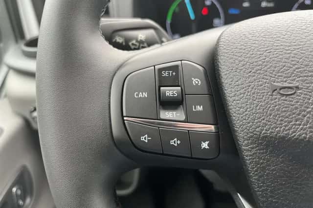 Ford E-Transit (2022) thumbnail 22