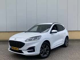 Ford Kuga (2024) thumbnail 2