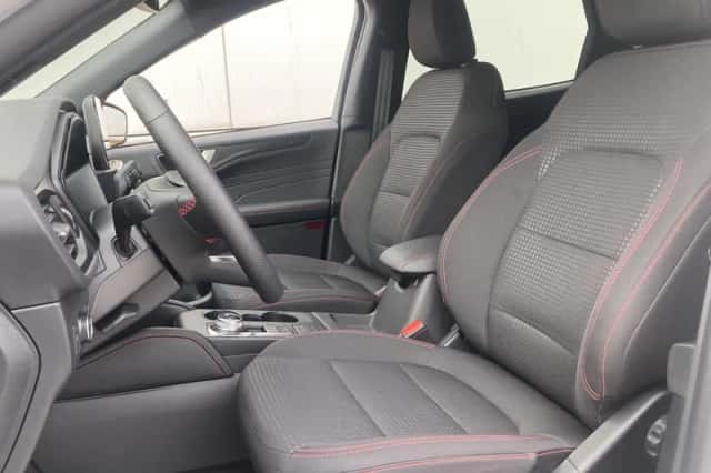 Ford Kuga (2024) thumbnail 12