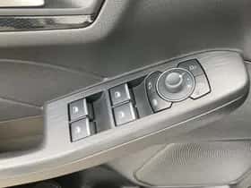 Ford Kuga (2024) thumbnail 16