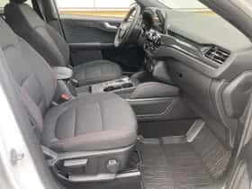 Ford Kuga (2024) thumbnail 23