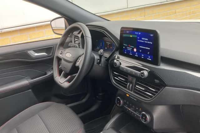 Ford Kuga (2024) thumbnail 24