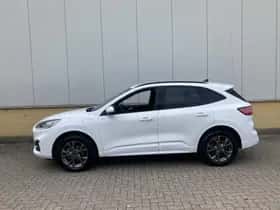 Ford Kuga (2024) thumbnail 5