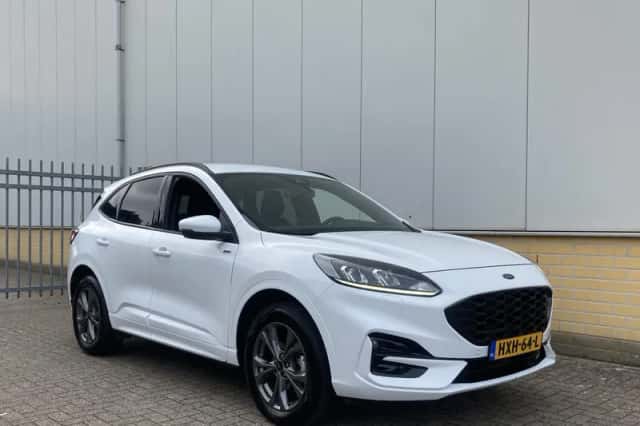 Ford Kuga (2024) thumbnail 6