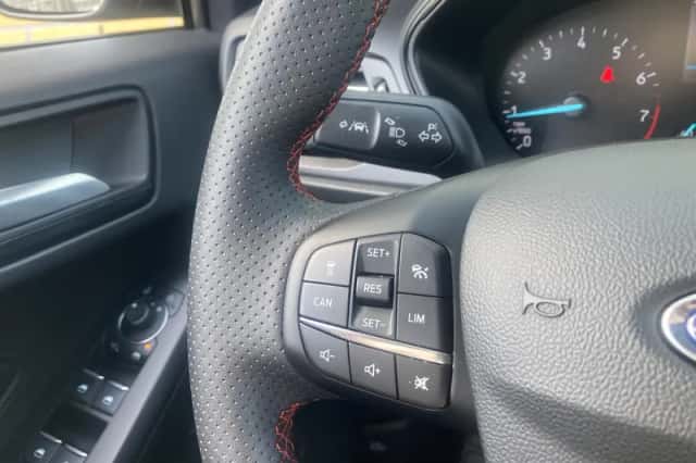 Ford Focus (2024) thumbnail 20