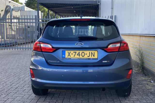 Ford Fiesta (2023) thumbnail 4