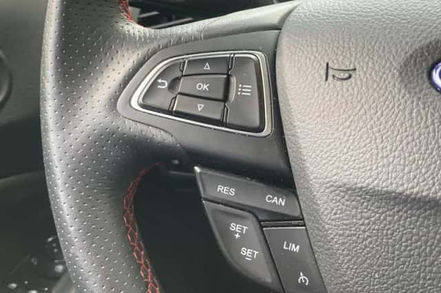Ford EcoSport (2020) thumbnail 15