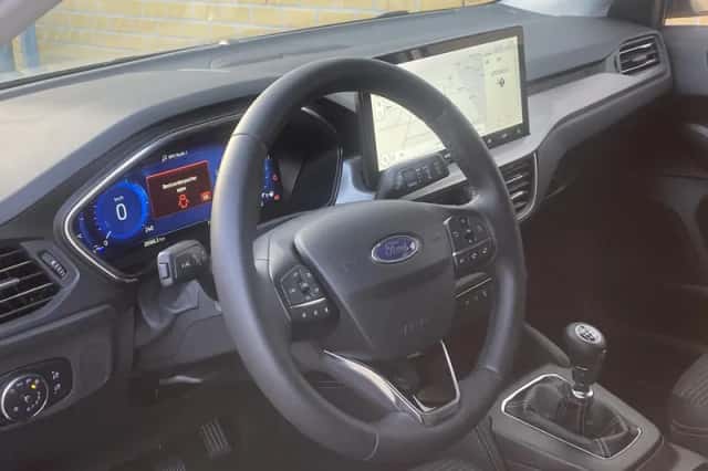 Ford Focus (2024) thumbnail 11