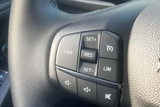 Ford Focus (2024) thumbnail 28