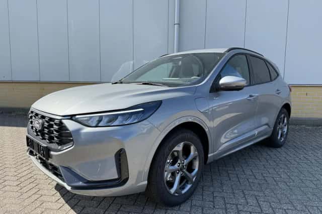 Ford Kuga (2026) thumbnail 3